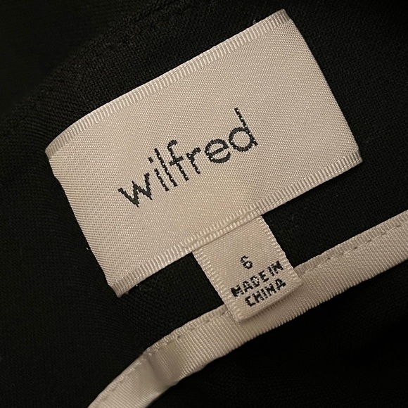 Aritzia Wilfred Black Zipper Pockets Mini Skirt - Picture 5 of 6